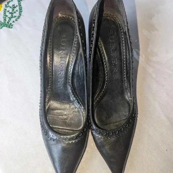 Burberry heels - Picture 2 of 10
